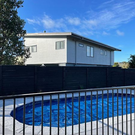 Ohope Villas With Spa,Sauna,Pool, Adults Only エクステリア 写真