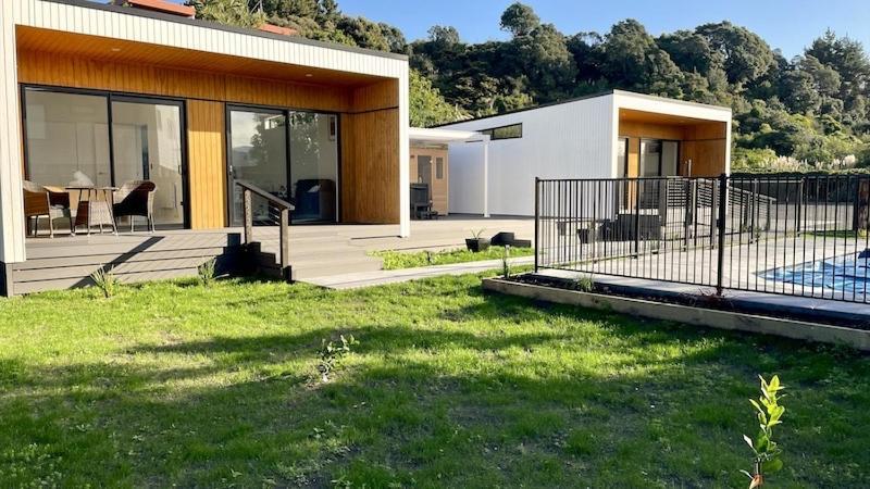 Ohope Villas With Spa,Sauna,Pool, Adults Only エクステリア 写真