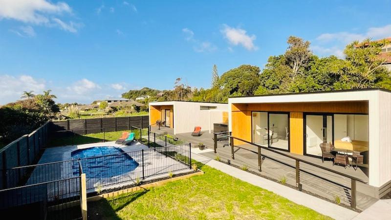 Ohope Villas With Spa,Sauna,Pool, Adults Only エクステリア 写真